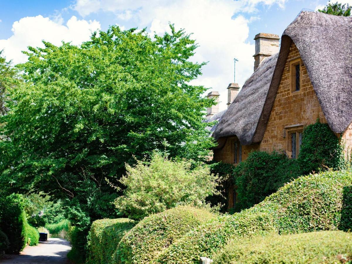 Lily Cottage Tew Kültér fotó